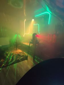 Maszyna do mgły 500W mini maszyna do dymu dyskotekowego z 18 diodami LED RGB i pilotem na Halloween, Boże Narodzenie, wesele, urodziny, efekt DJ-a Zdjęcie produktu od klienta nr 2