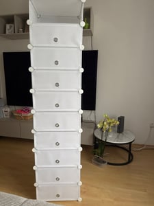 Mondeer DIY Schuhschrank 3x7 Stufiger Kunststoff-Schuhregal Modular Schuhaufbewahrung mit Tür für 42 Paar Schuhe Platzsparend für Flur Weiß Kunden-Foto 1