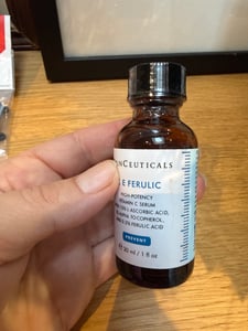 Vysokoúčinná antioxidačná kúra SkinCeuticals C E Ferulic Triple Fotografia od zákazníka č. 2
