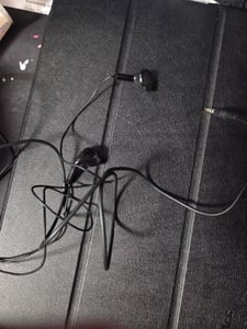 Samsung EHS64AVFBE Cuffie in ear Galaxy 3 con cavo jack nero Foto del cliente 3