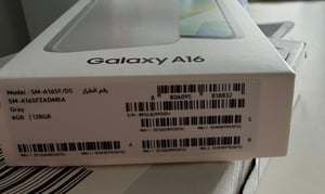 Samsung Galaxy A16 - Smartphone 4G - Dual-SIM - RAM 4GB / Memoria interna 128GB - Slot microSD - Display OLED - 6,7 Foto del cliente 4