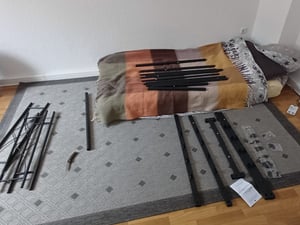 Yaheetech Metallbett Bettgestell 90 x 200 cm, Bettrahmen mit Flügelmuster Kopfteil, Weiß Kunden-Foto 1