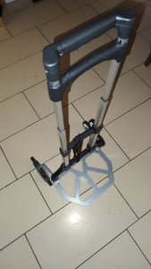 Jopassy Treppensackkarre klappbar Gegenstände Treppenkarre Stapelkarre Treppen Sackkarre Transportkarre Treppensteiger für Umzug und schwere bis 75kg Alu Kunden-Foto 5