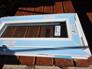 Kellerfenster Kunststofffenster weiß, BxH: 90 x 40 cm / 900 x 400 mm 3-fach Verglasung (32 mm) Dreh-Kipp inkl. Pilzkopfverriegelung, DIN Links (Griff Rechts) Kunden-Foto 2