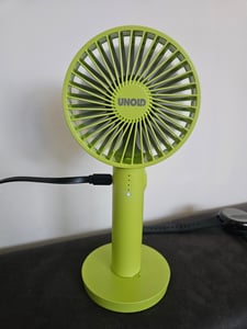 Unold 86626 Breezy II Green Handventilator mit USB Akku bis zu 8 Stunden Akkubetrieb Kunden-Foto 1