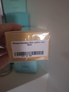 Clinique Aromatics Elixir, Ženy, 10 ml, Nádoba na jedno použitie, Kosatec, Pačuli, Ruže, Vetiver leaf, Drevo, Ylang-ylang, Wood,Bulgarian Rose, Patchouli, Iris, Ylang Ylang, Vetiver, and Chamomile, Sprej Fotografia od zákazníka č. 2