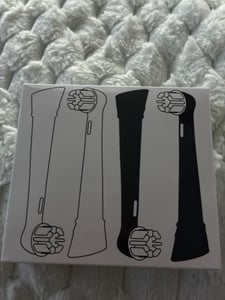 8 Stuks Opzetborstels compatibel met Oral-B iO Elektrische Tandenborstel, Borstelkoppen voor iO 2 3 4 5 6 7 8 9 10 Series, Medium (8x Zwart) Klantenfoto 1