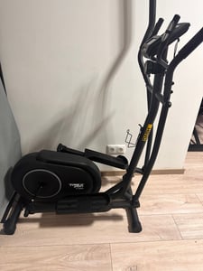 TREX SPORT Crosstrainer für zuhause TX-400CT DASH | Ellipsentrainer 10-stufiger Widerstand, Pulssensoren, Display, Tablet-Halterung | leise, bis 120kg Kunden-Foto 1