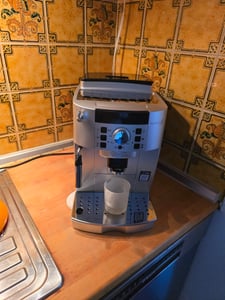 De'Longhi Magnifica S ECAM22.110.SB Kaffeevollautomat silber-schwarz Kunden-Foto 2