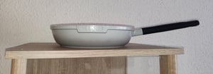 Ø28cm KING® 5.5cm flache Bratpfanne KERAMIK aus Aluminium geschmiedet mit Keramikbeschichtung Innen / Farbe: Rot Kunden-Foto 1