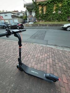 Ninebot by Segway E2 Pro, Klassischer Roller, Grau, 20 km/h, 100 kg, Unisex, 16 Jahr(e) Kunden-Foto 2