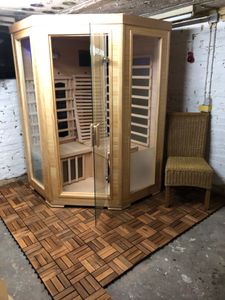 2m² Holzfliesen Terrassenfliesen Holz Fliesen Mosaik 30x30 cm - 22 STK Balkonfliesen wetterfest aus Akazienholz mit Klicksystem für Terrasse Balkon Kunden-Foto 2