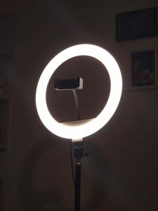 Lampa pierścieniowa LED 30 cm USB, 80 W, regulowany statyw do 220 cm, lampa do Tik Tok, Instagram, YouTube, 3 tryby oświetlenia, 10 ustawień mocy Zdjęcie produktu od klienta nr 1