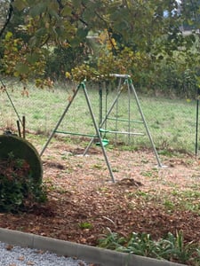 Altalena da giardino per 3 bambini – Lunghezza della corda regolabile, resistente alle intemperie, verde Foto del cliente 4