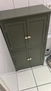 VASAGLE Badkommode Badezimmerschrank, mit 4 Türen, verstellbare Ablagen waldgrün Kunden-Foto 1