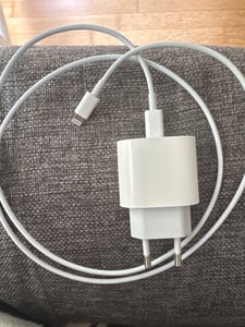 Apple 20W Adapter Schnell Ladegerät + 1m Lightning Kunden-Foto 4