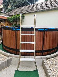 Azuro De Luxe stainless steel ladder "A" - for pool up to 1.40m height Kunden-Foto 1