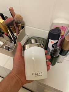 Montblanc Legend Spirit, Mężczyźni, 200 ml, Bergamotka, Grejpfrut, Różowy pieprz, Kardamon, Lavander, Woda, Drewno cashmeran, Mech dębowy, Białe piżmo, Drewniany, Spray Zdjęcie produktu od klienta nr 1