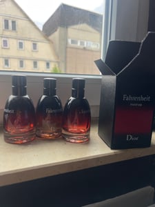 Dior J'Adore Infinissime, Frauen, 100 ml, Nicht nachfüllbare Flasche, Bergamotte, Blood orange, Jasmin, Tuberose, Canangabaum, Rose, Sandelholz Kunden-Foto 2
