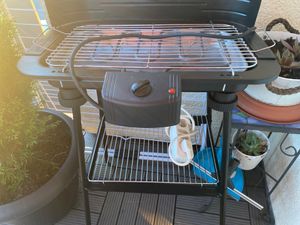 Bituxx Elektrischer Standgrill Balkongrill Gartengrill Elektrogrill 2200 Watt  MS-12930 Kunden-Foto 1