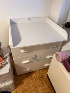 Baby-Delux Babyzimmer Prince Babybett 120x60 Wickelkommode Bettwäsche Set Komplettzimmer Kunden-Foto 2