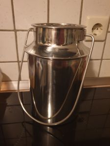 Milchkanne