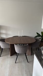 Selsey Ovo - Tavolo da pranzo allungabile, rotondo, 110-190 x 110 cm, effetto legno noce Wisconsin Foto del cliente 2