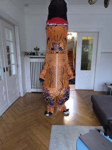 Costume da rapimento alieno gonfiabile per adulti, perfetto per Halloween e carnevale, 150-200 cm - UFOMAN Foto del cliente 4