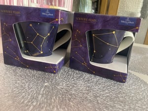Taza NewWave Stars con asa, diseño Virgo/Virgo, 130 x 95 x 113 mm, 240 ml | Villeroy & Boch | N.º de artículo: 1016165818 | EAN: 4003686394100 Foto del cliente 1