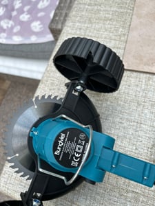 Tondeuse à gazon sans fil 1200 W avec 2 batteries 4000 mAh 21 V, moteur sans balais Tondeuse à gazon Débroussailleuse avec batteries et chargeur Photo du client 1
