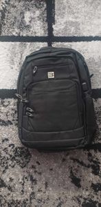 OKWISH Laptop Rucksack 17,3'' Business Rucksack Schulrucksack Großer Tragbar Taschen Reise Backpack Daypack Mit USB und Taschen für Herren ,Grau Kunden-Foto 3