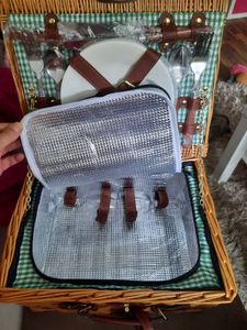 Picknick-Set für 2 Personen, Edelstahl, Porzellan, mit Kühler und Werkzeug Kunden-Foto 1