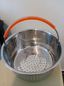 Edelstahl Dampfgarer Dampfeinsatz, Instant Topf Zubehör, Kochen Gemüse Dampfkorb, Dämpfkorb für Schnellkochtopf mit Silikonbeschichtetem Griff für Dünsten von Gemüse Früchte Eier（3qt） Kunden-Foto 2