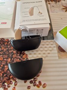 Hörgerät, Hörhilfe, Hörgeräte für Senioren mit Geräuschunterdrückung und Lautstärkeregler, Wiederaufladbare Hörgeräte Kunden-Foto 1