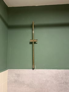 Držiak Na Ručnú Sprchu Rea 01 Brush Gold Fotografia od zákazníka č. 1
