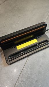 FETABETA Vakuumiergerät – 6-in-1 Vakuumierer für trocken & feucht, abnehmbares Design, automatische Versiegelung, inkl. 20 Beutel Kunden-Foto 2