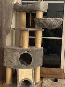FEANDREA Kratzbaum 186 cm, Katzenbaum für große katzen, 13 dicken Säulen (11 cm d), stabil, Kippschutz, Tintenschwarz Kunden-Foto 22