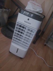 Mobile Klimaanlage ohne Abluftschlauch. Zenet Zet-483 - Leistungsstarker Luftkühler Kunden-Foto 2