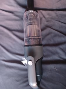 Akku-Staubsauger, Stielstaubsauger, 6300Pa Handstaubsauger, 6-in-1 Kabelloser Staubsauger mit leistungsstarker Saugkraft, Für Harte Böden Teppich Kunden-Foto 2