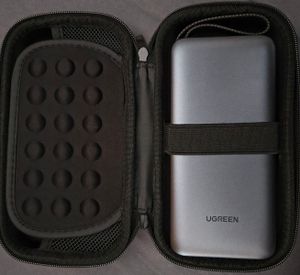Ugreen Lp128 (M) Disque dur Ssd et boîtier d'accessoires Gsm (Noir) Photo du client 1