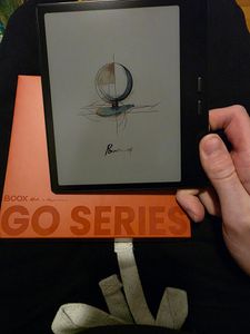 Onyx Go Color 7 (Gen II), 17,8 cm (7"), E Ink Kaleido 3, 1264 x 1680 Pixel, 4096 Farben, CBR, CBZ, CHM, DOC, DOCX, DjVu, EPUB, FB2, FB2.ZIP, HTML, MOBI, PDB, PDF, PRC, RTF, TXT, CBR, MP3, WAV Kunden-Foto 1