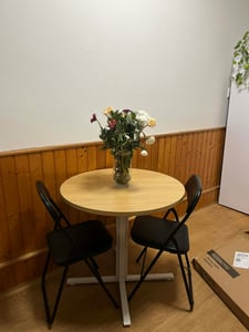 VASAGLE Esstisch rund, Esszimmertisch, klein Küchentisch für 4 Personen, Landhausstil, wasserresistente Oberfläche, 80 cm d, 74,8 cm H, für Esszimmer Kunden-Foto 1
