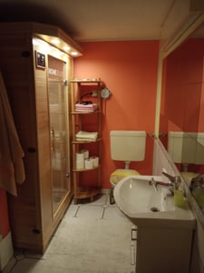 HOME DELUXE – Infrarotkabine REDSUN M VSS - 120 x 105 x 190 cm - für 2 Personen, 6 Vollspektrumstrahler, Holz: Hemlocktanne I Infrarotsauna, Sauna, Wärmekabine, Infrarot Kunden-Foto 1