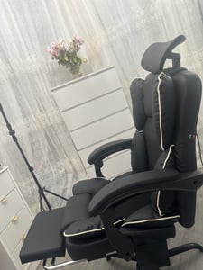 Gaming-Stuhl mit Ventilator, Bürostuhl, Luftkühler und Kühlung – Belüfteter Kühlsitz, mit Liegefunktion,  sanfte Vibrationsmassage, Schwarz Kunden-Foto 23