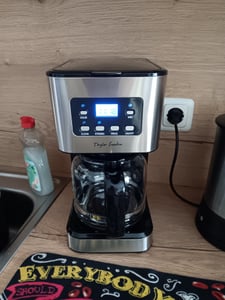 Taylor Swoden - Kaffeemaschine mit Timer,1.5L Filterkaffeemaschine 12 Tassen, Abschaltautomatik, Tropf-Stopp, 950W Kunden-Foto 3