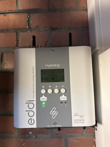 Myenergi Eddi V2.1 - Energy manager per l'energia autoprodotta dall'impianto fotovoltaico-EDDI-16A1P02H Foto del cliente 2