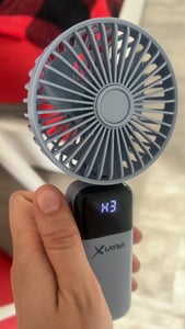 Xlayer Handventilator klappbar/wiederaufladbar mit Smartphonehalterung Kunden-Foto 4