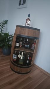 Holzfass Hausbar mit LED-Leuchten - Weinschrank im Retro Stil - Weinregal - Weinbar - Fass Bar - Weinfass Bar - Weinregal Holz - Minibar - Holzbar 80cm hoch - Elegante Möbel, Wohnzimmer Deko - Creativecooper - Fassbar Stehtisch und Flaschenständer (Eiche) Kunden-Foto 7