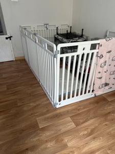 COSTWAY Box pieghevole per cuccioli, box per cuccioli con 6 pannelli e porta con serratura, altezza 60 cm, box per cani, box per cani, box per cani, bianco Foto del cliente 2