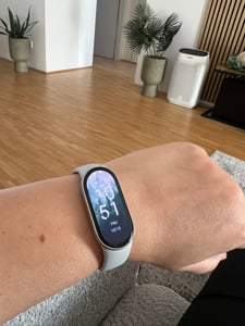 Xiaomi Smart Band 10 - Aktivitätsmesser mit Riemen - TPU - Handgelenkgröße: 135-210 mm - Anzeige 4.4 cm (1.72") Kunden-Foto 3